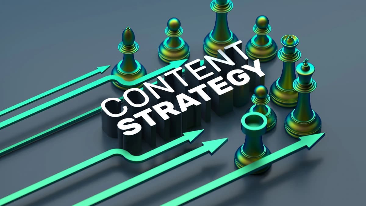 Searchable social media content layout